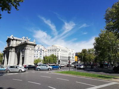 Die Puerta de Alcalá (Alcalá-Tor). Madrid.