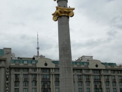 Heilige Georg am Freiheitsplatz. Tbilisi.