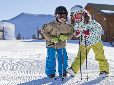 Kinder bis 12 Jahre fahren z.B. in der Wintersaison 2012/2013 in Keystone kostenlos Ski.