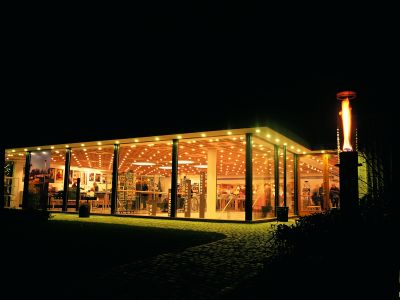 Louisiana Museum für Moderne Kunst - fotografiert bei Nacht.