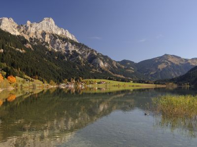 Der Rote Flüh und Gimpel im Hintergrund.