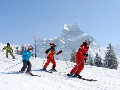 Pistenmäuse unterwegs am Brunni - ein ausgewiesenes Skigebiet für Groß und Klein.