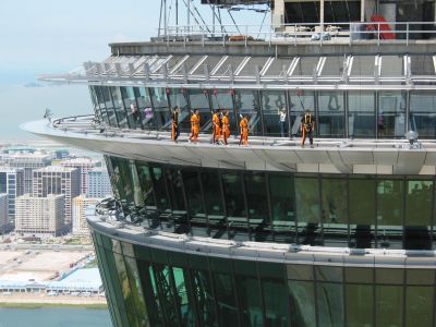 Skywalker mit Blick auf Macau (Skywalk X).