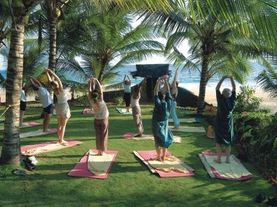 Yoga mit Meerblick im Somatheeram Ayuvedic Health Resort.