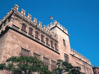 VALENCIA GIBT WIEDER GAS : FORMEL-1 IM AUGUST