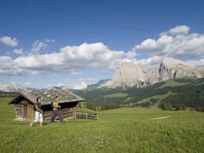 Südtirol-Urlaub in Bewegung: Bauernfrühstück, fertig, los!