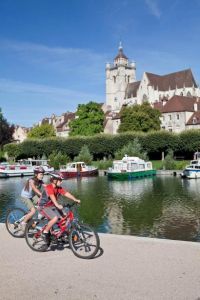 Erlebnisse in und um die kleinen Städte der Franche-Comté