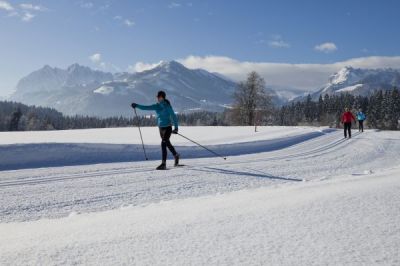 Yoga und Skilanglauf am Walchsee