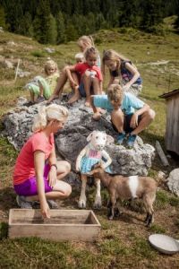 Von Abenteurern, Piraten und Zenzi der Ziege