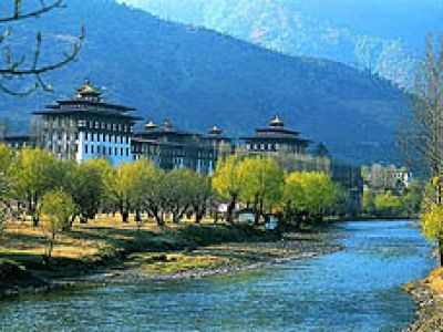 Zur Königsweihe nach Bhutan: